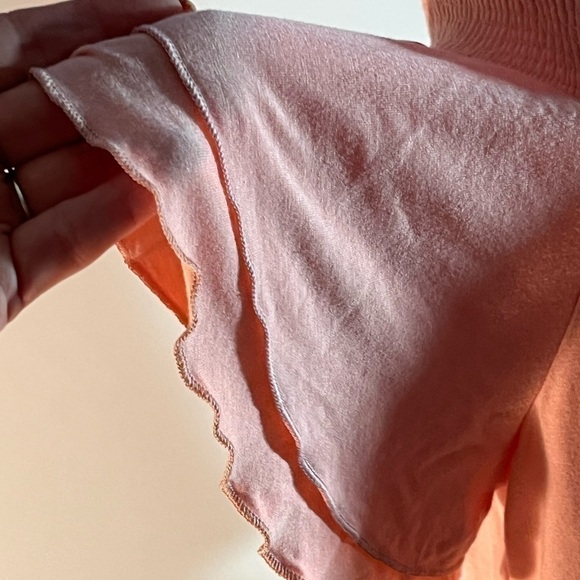 Christian Caliendo pink top. Size Medium - Picture 3 of 6